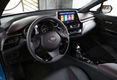 Компактный кроссовер Toyota IZOA