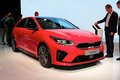 KIA Ceed GT Line является промежуточной версий между обычный бюджетным хэтчбеком Ceed и его спортивной версией GT