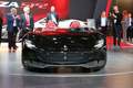 Ferrari показала уникальные суперкары Monza SP1 и SP2 на Парижском автошоу