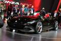 Ferrari показала уникальные суперкары Monza SP1 и SP2 на Парижском автошоу
