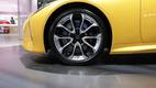 Lexus представил купе LC в спецверсии Yellow Edition