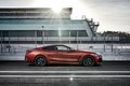 BMW M850i xDrive на гоночном треке в Португалии