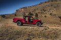 Jeep официально представил новый пикап Gladiator
