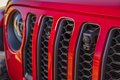 Jeep официально представил новый пикап Gladiator