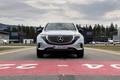 Первый электрический внедорожник Mercedes-Benz EQC в самых подробных фото